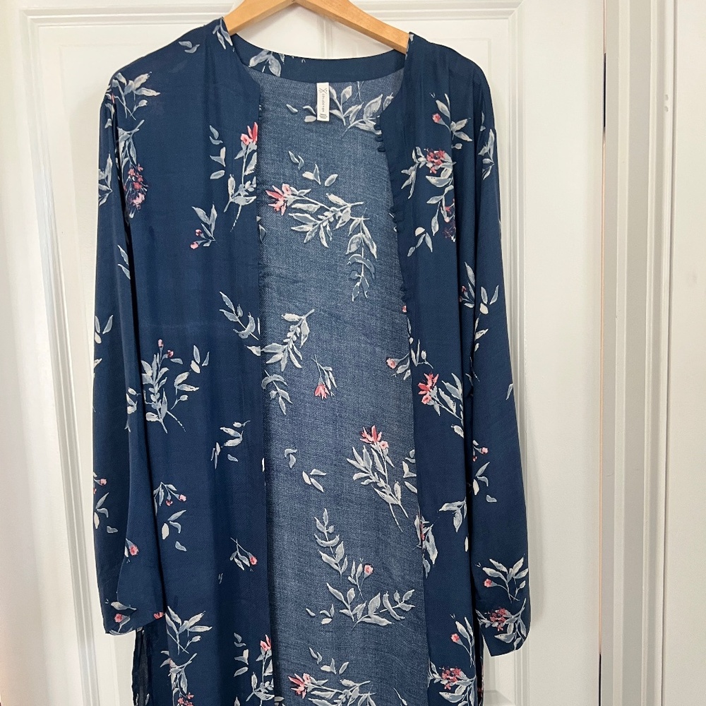 Gentle Fawn Floral Kimono